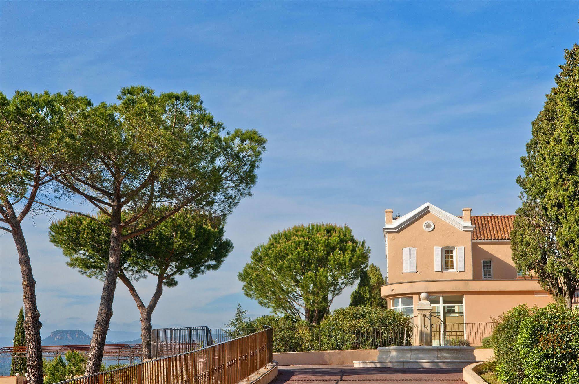 Village Club Mileade Roquebrune/Argens Buitenkant foto